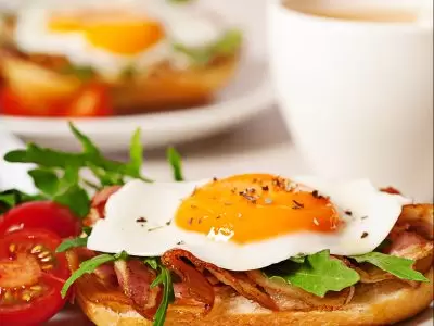 BRUNCH IS BACK!!