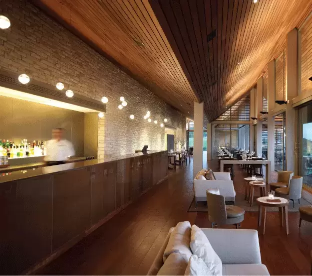 CLUBHOUSE CAFE & BAR